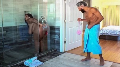 Толстые, Брюнетки, Мокрые, Sofia Rose, Xander Corvus, Sofia Rose Xander Corvus,