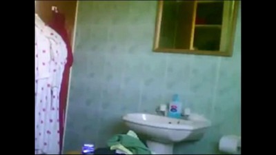 Молодые, Скрытая камера и Подглядывания,