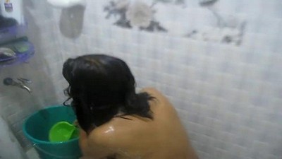 В душе, Эротика, Красивые девушки, Писающие девушки, Эротические танцы,