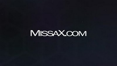 Инцест, Мамки, Шатенки, С сыном, С матерью, На диване, Кончил внутрь,