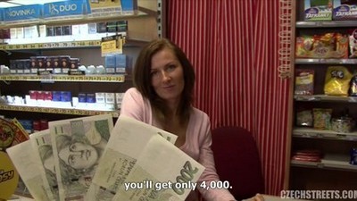 Зрелые, Чешское, Брюнетки, За деньги, Кончил на сиськи, В одежде, На полу, На стуле, Стоя,